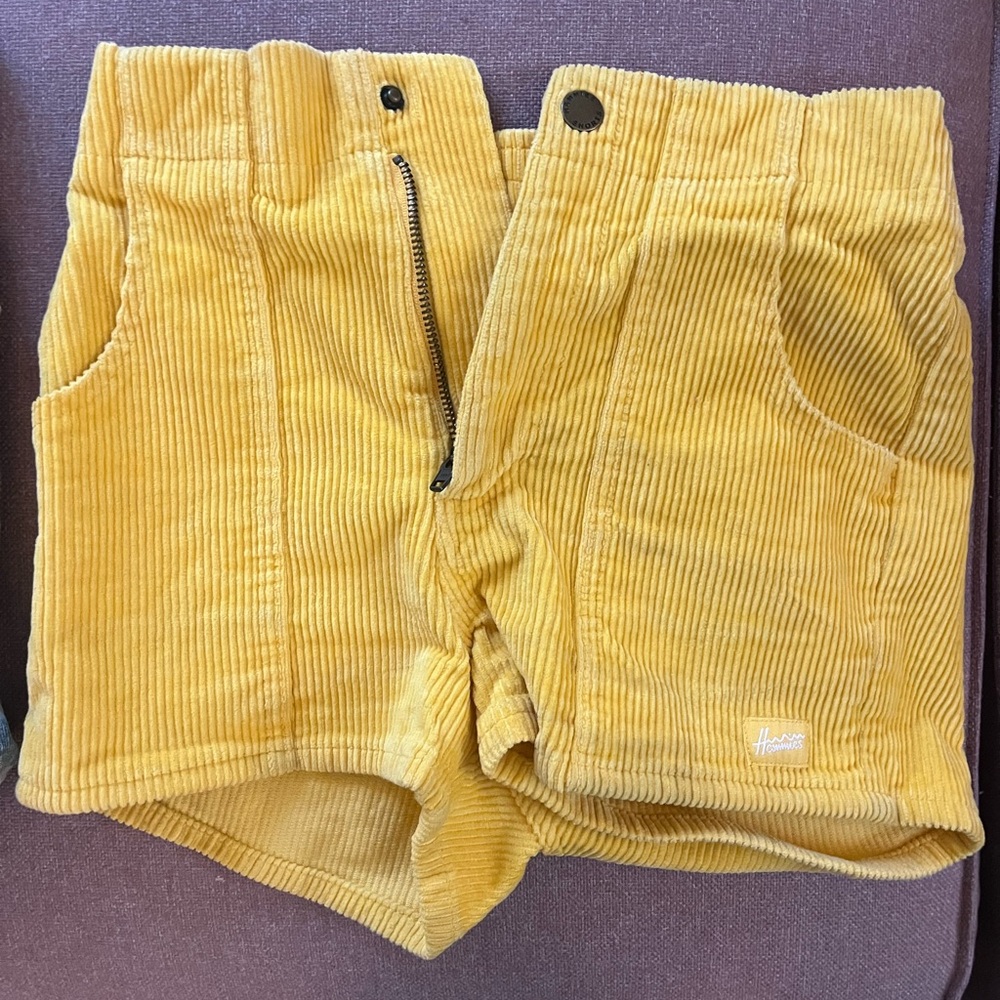 Hammies yellow shorts